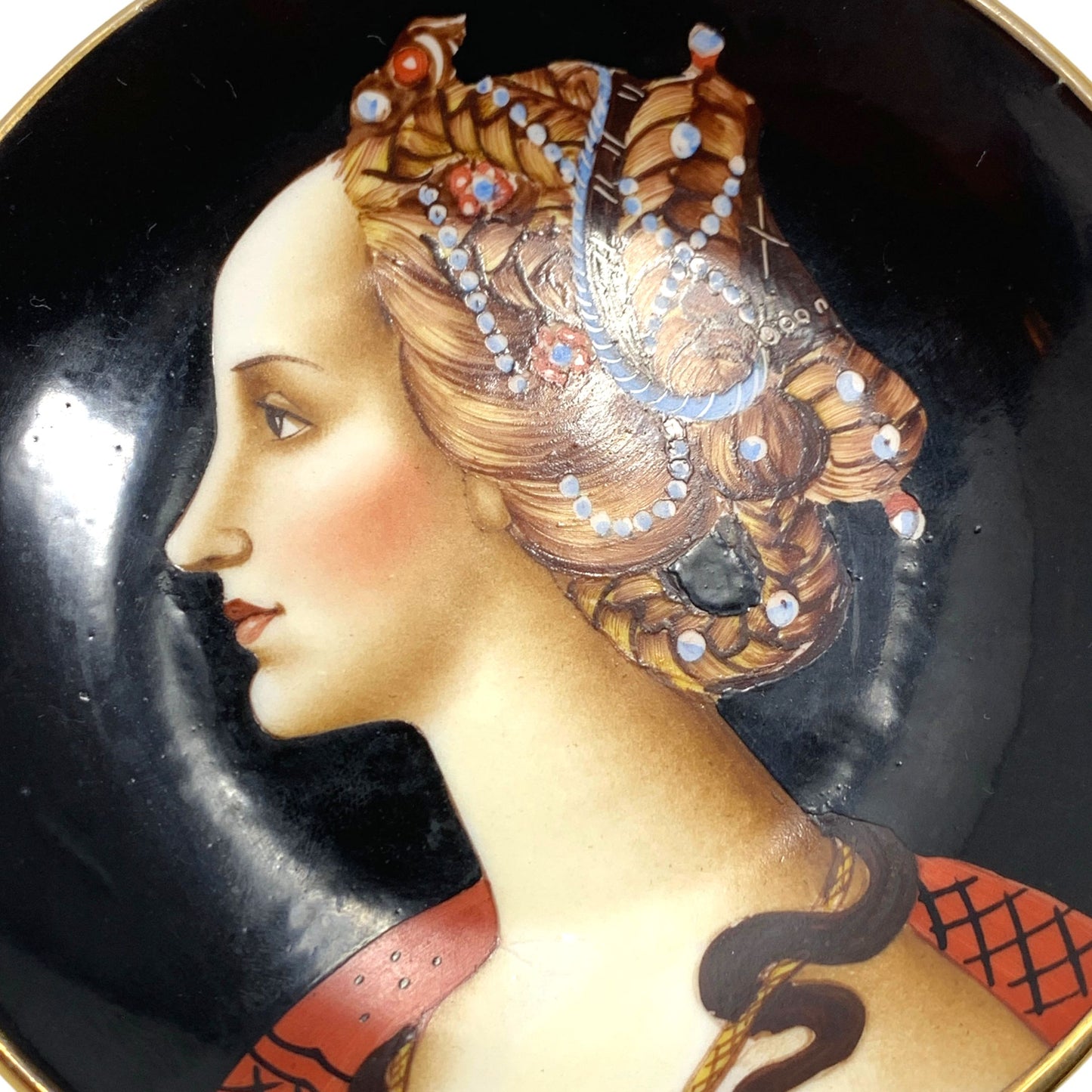 Small Portrait Plate of Simonetta Vespucci as Cleopatra