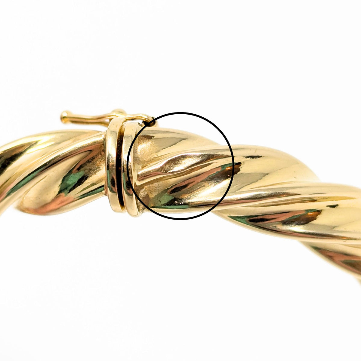 Milor Italian 18K Gold 7.5mm Twist Hinged 7” Bangle Bracelet