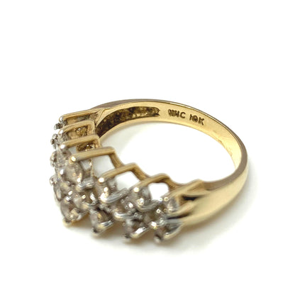 10K Gold 20 Diamond Cocktail Ring - Size 7
