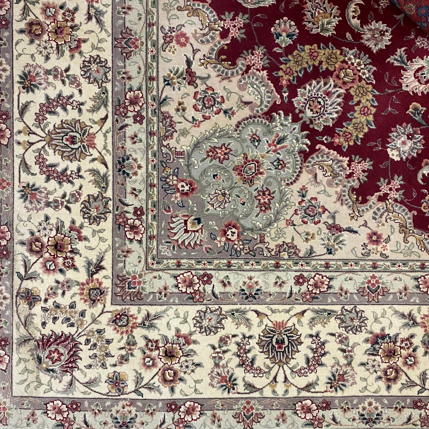 Karastan Agra Rug 10’4” x 12’10”