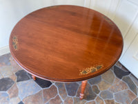 The Hitchcock Chair Co. Eastham Extension Dining Table & Chairs