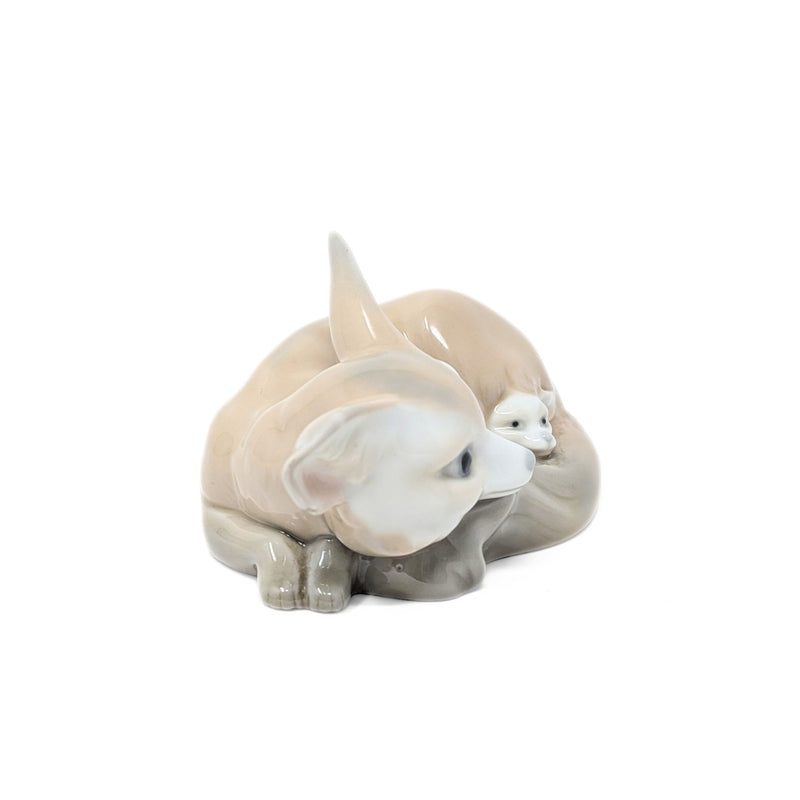 Lladro Fox & Cub Figurine