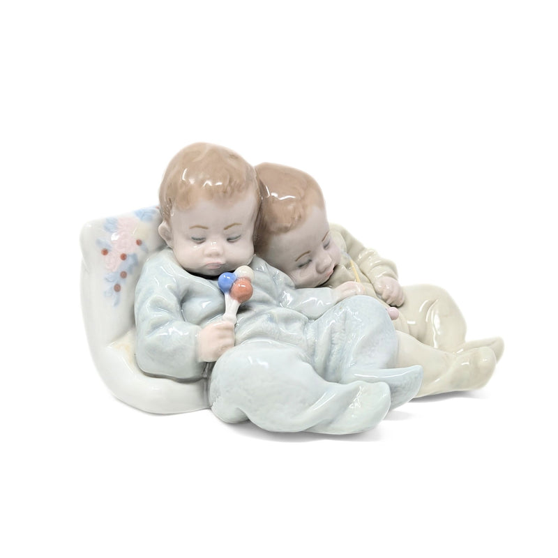 Lladro "Little Dreamers" Figurine