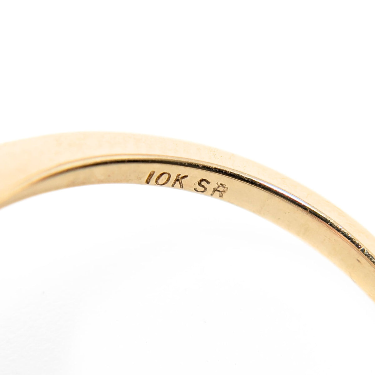 9K Gold Pink Morganite Heart Ring with Diamond Accents - Size 5.5