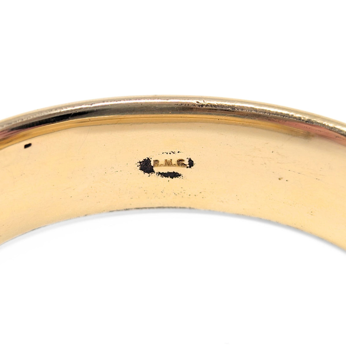 R.M. Co. Edwardian Gold Filled 18mm Repousse Hinged Bangle Bracelet