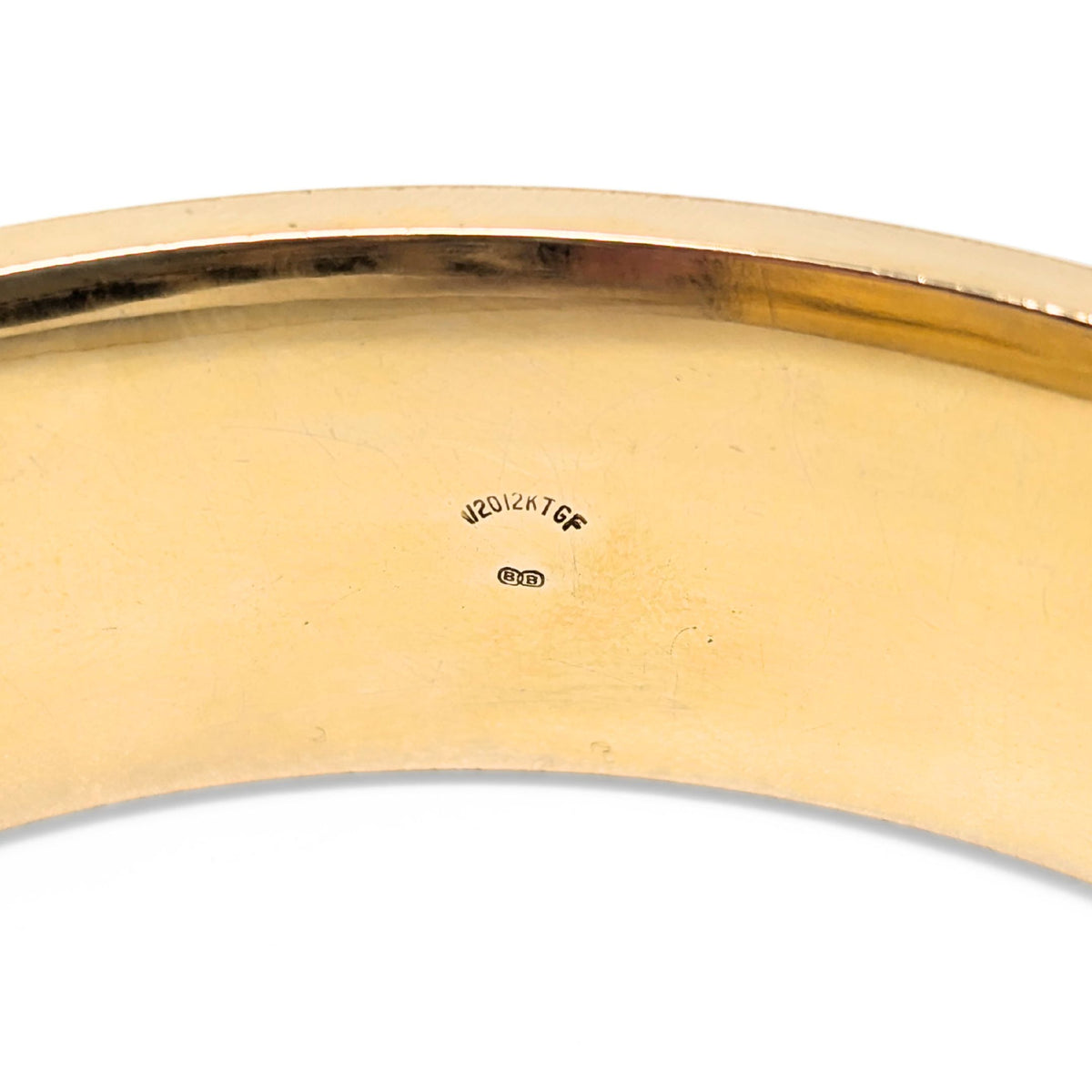 Binder Brothers 1920’s 12K Gold Filled 19mm Hinged Bangle Bracelet