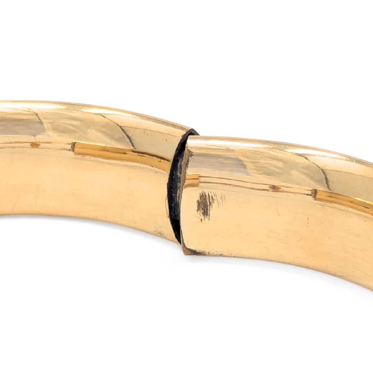 Bojar 1920’s 12K Gold Filled Cartouche 15mm Hinged Bangle Bracelet