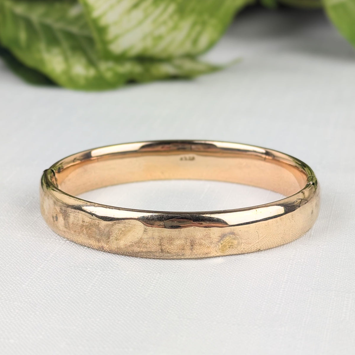 B.B. Co. Edwardian Gold Filled Repousse 12mm Hinged Bangle Bracelet