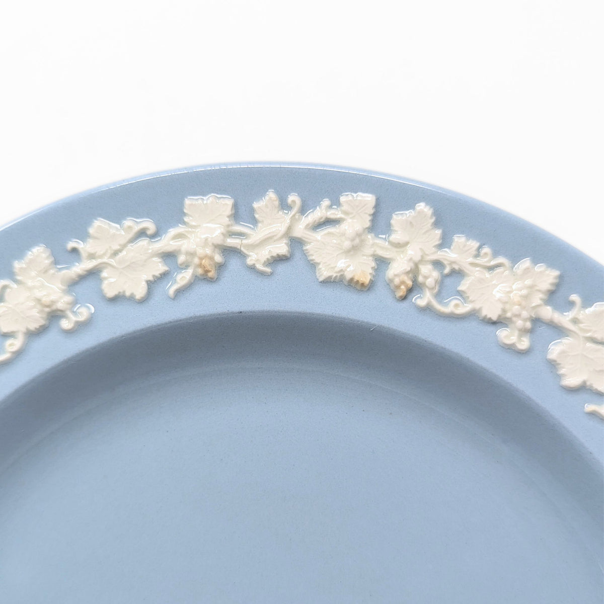 Wedgwood Queensware Cream Color on Lavender 8 1/8" Salad Plates (7)
