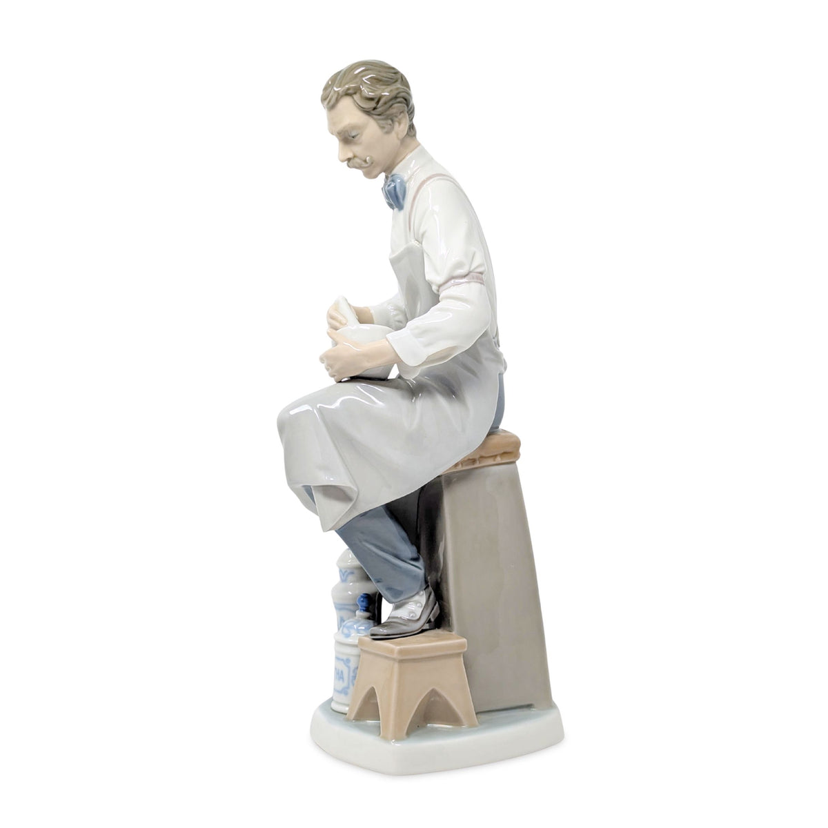 Lladro "Pharmacist" Porcelain Figurine, Model 4844