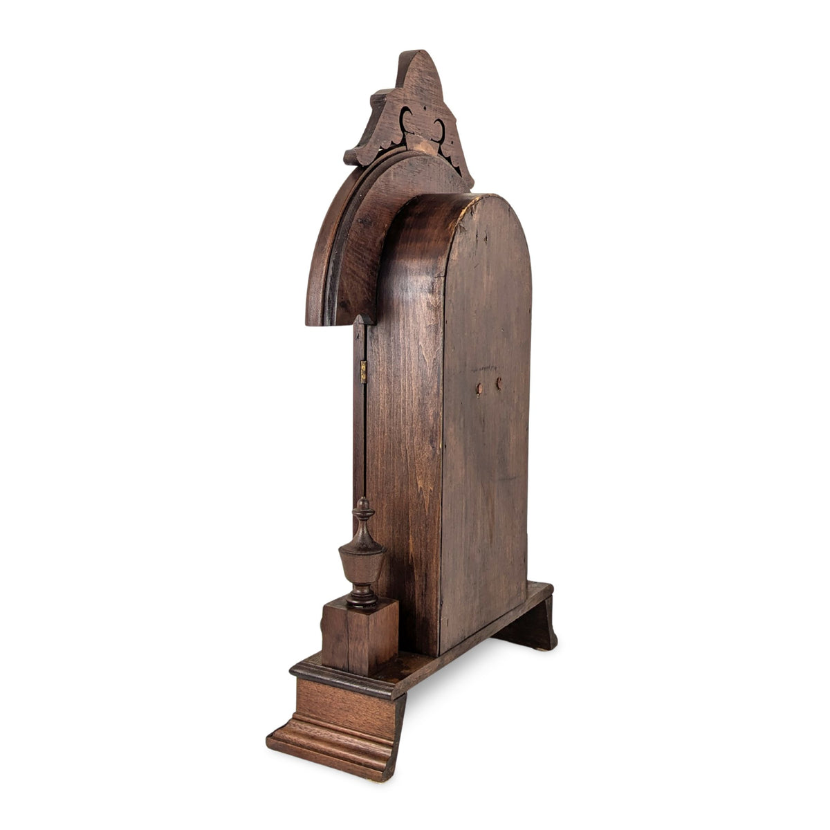 New Haven 1880 “Elbe” 8-Day Walnut Mantel Clock