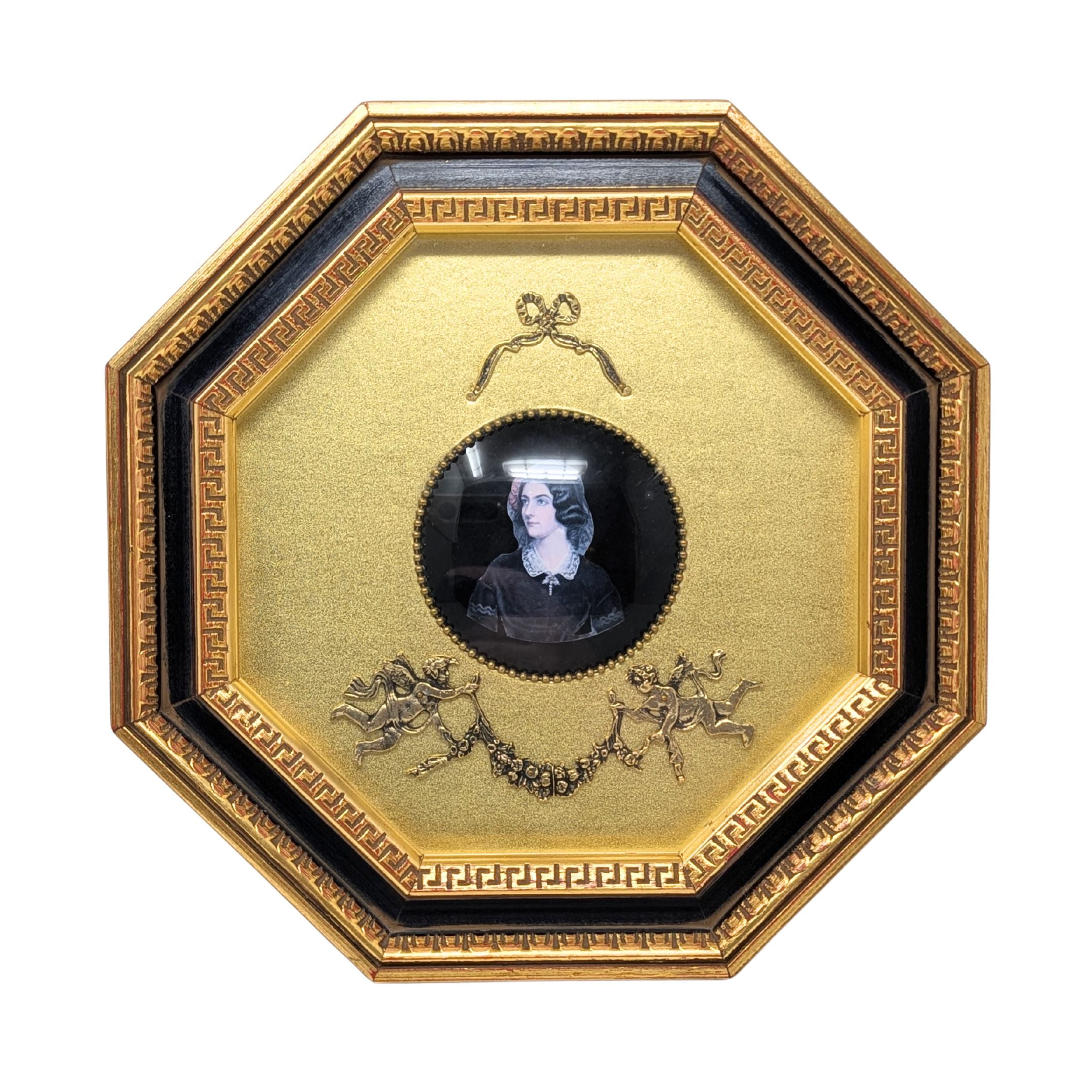 Wall Art – Goodman's Antiques & Estate Jewelry