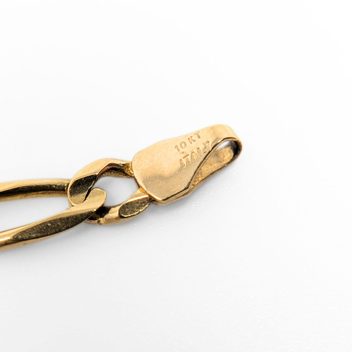 10K Gold Italian 4.4mm Figaro Link 21” Chain