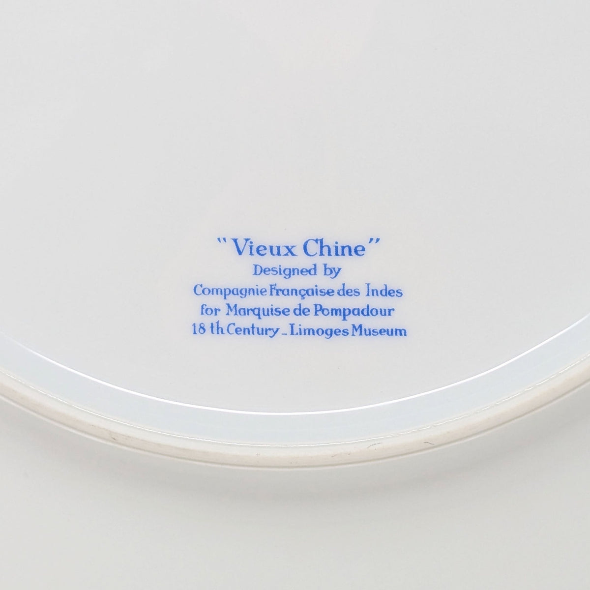 Raynaud Limoges "Vieux Chine" 78pc China Set