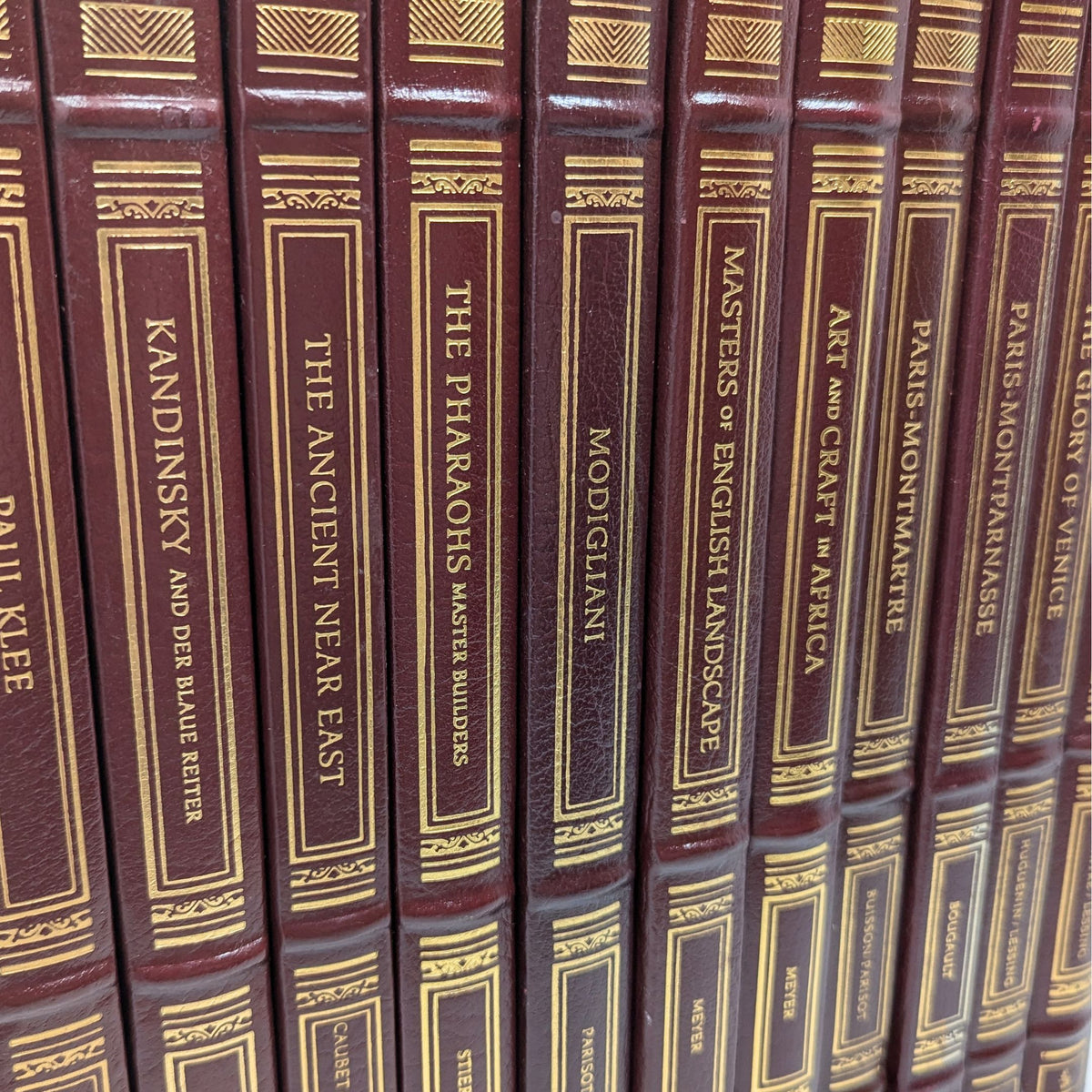 Easton Press Glorious Art of the World, Leather-Bound 25 Volume Set