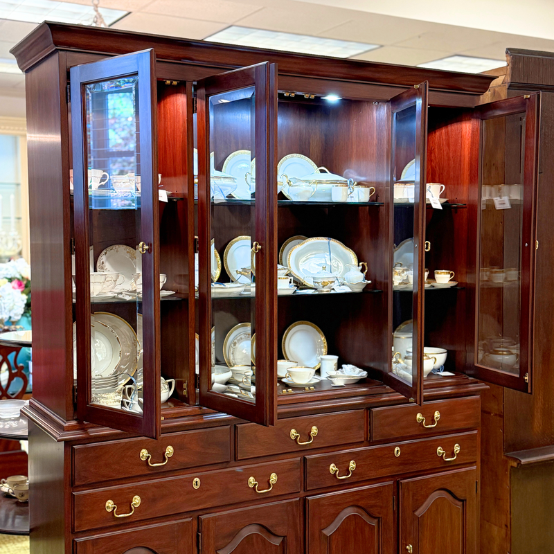 Henkel Harris Mahogany 2pc China Cabinet
