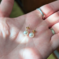 14K Gold 7.3mm Pearl Stud Earrings