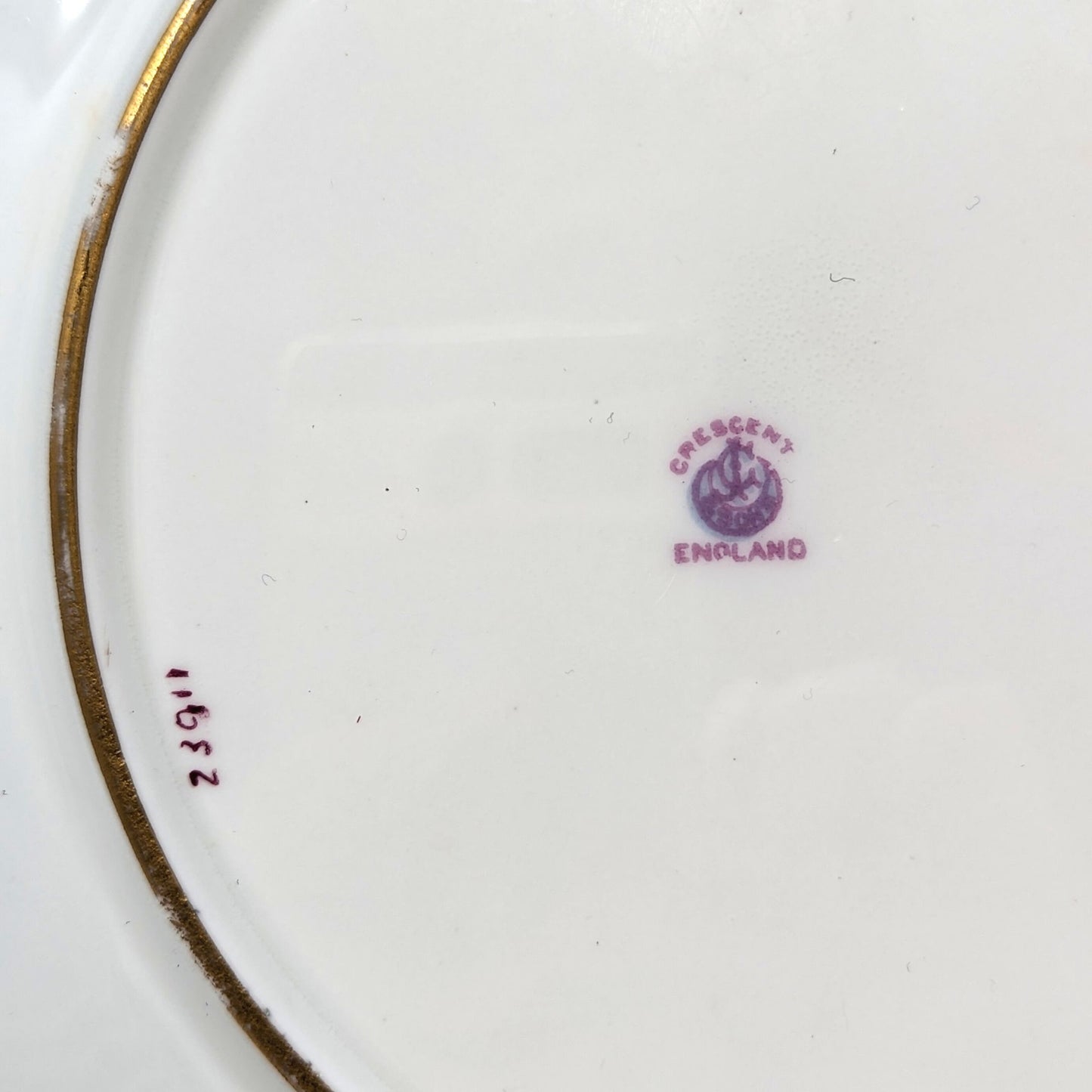 George Jones & Son Crescent China Hand Painted Service Plates (6)