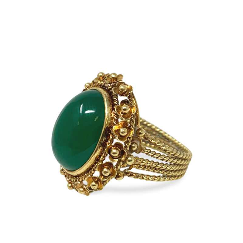 18K Gold Vintage Custom Chrysoprase Ring - Size 8