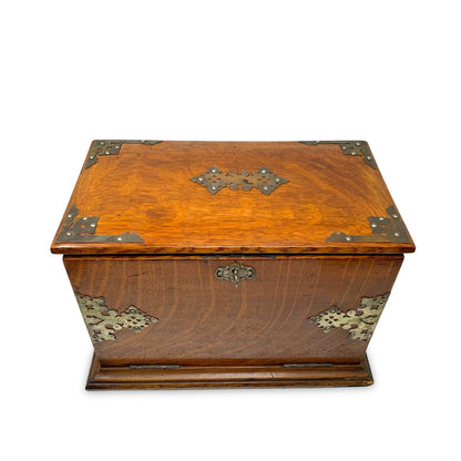 English Antique Tiger Oak Traveling Lap Desk