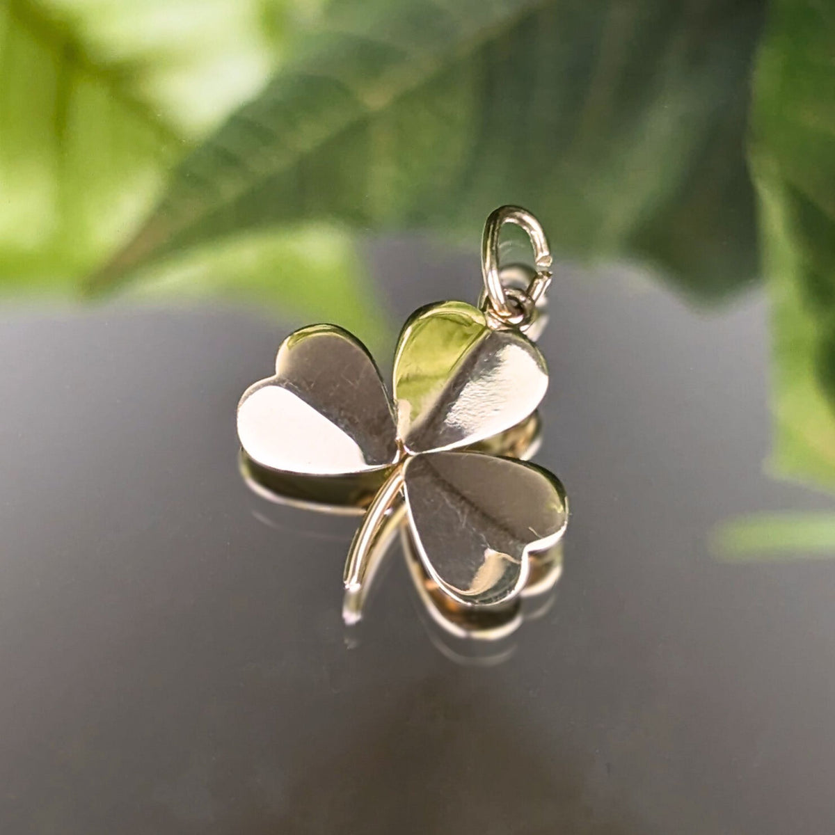 Carla 14K Gold Shamrock Charm/Pendant