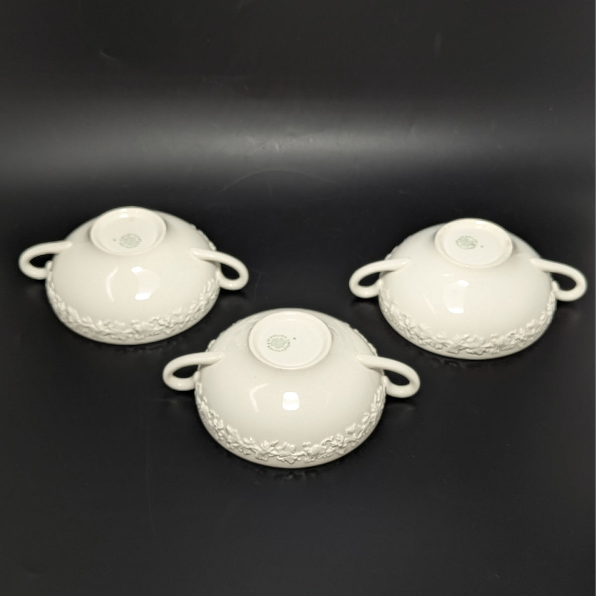Wedgwood Queensware Cream on Cream 13pc Teacup & Cream Soup Set