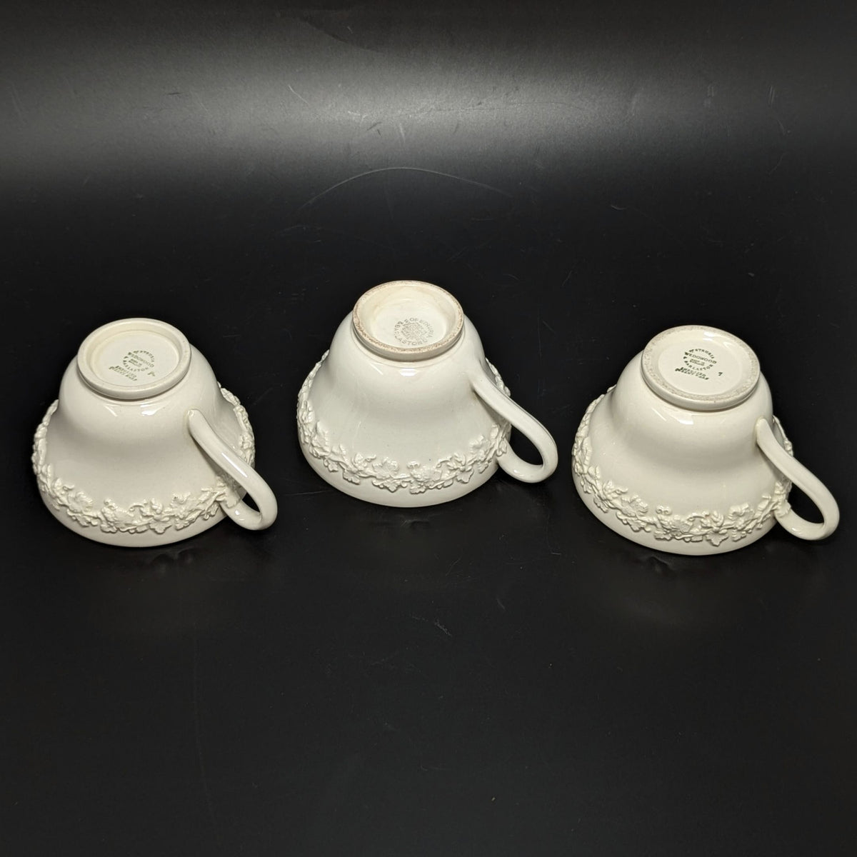 Wedgwood Queensware Cream on Cream 13pc Teacup & Cream Soup Set