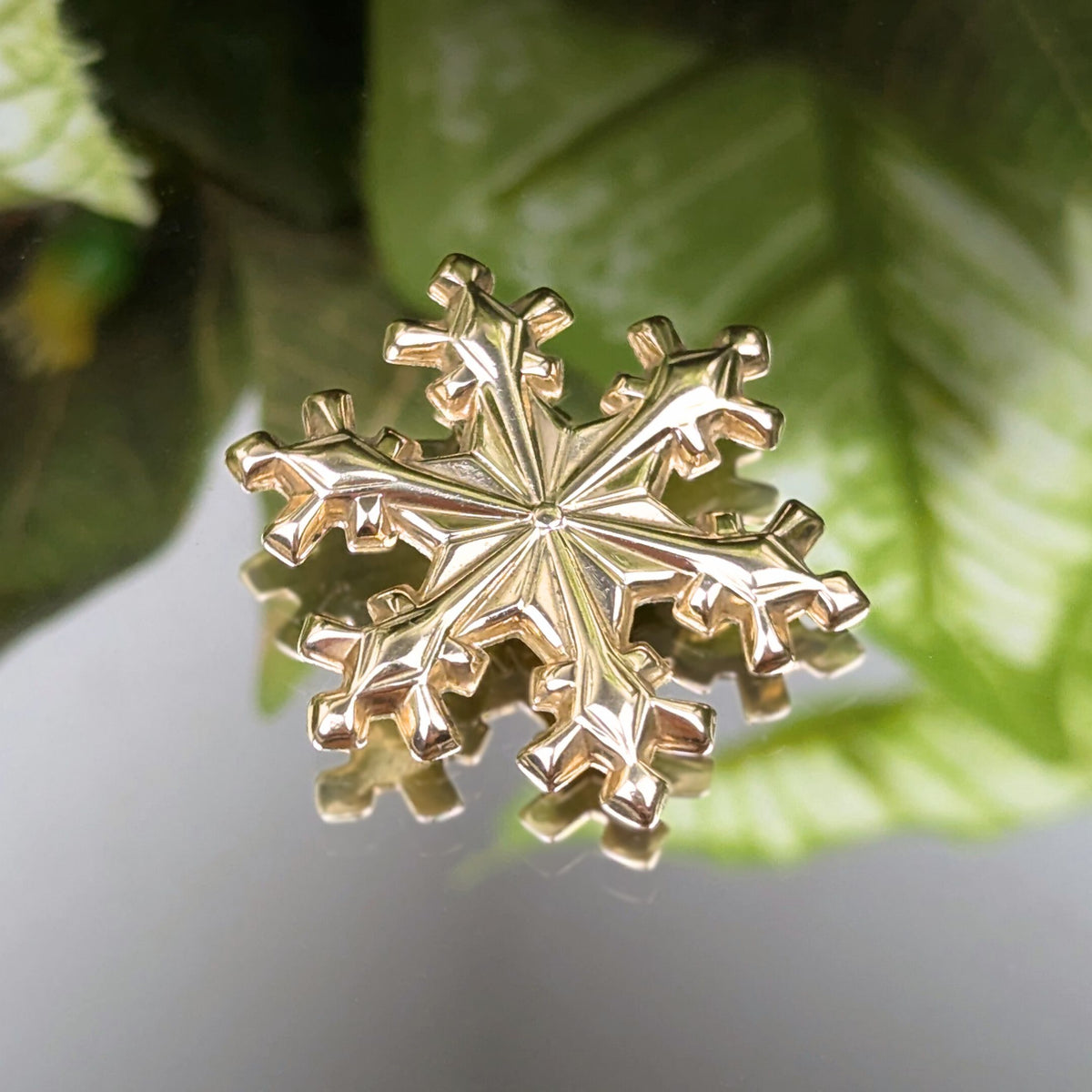 Gorham 14K Gold Snowflake Pendant