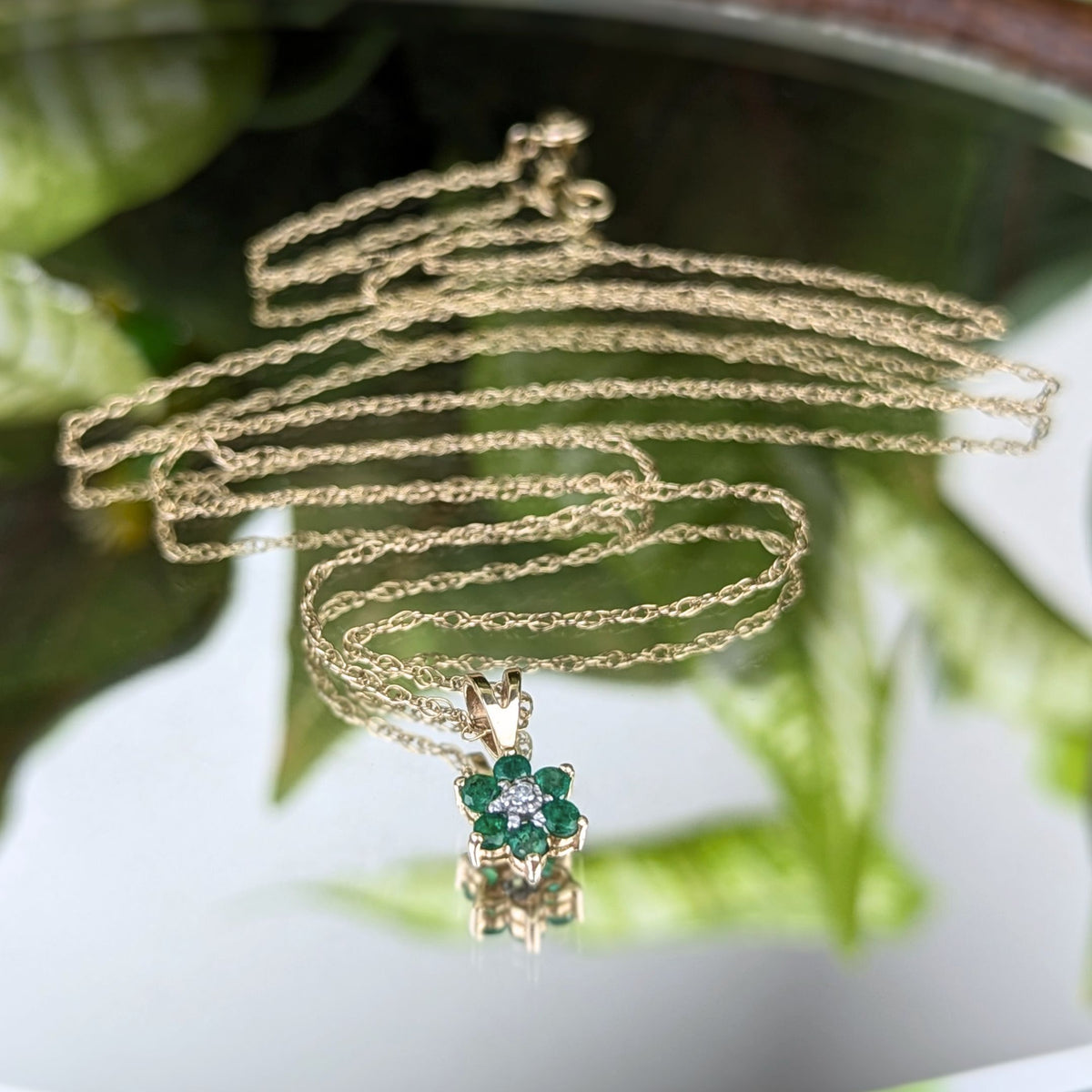 14K/10K Gold 18” Emerald & Diamond Pendant Necklace