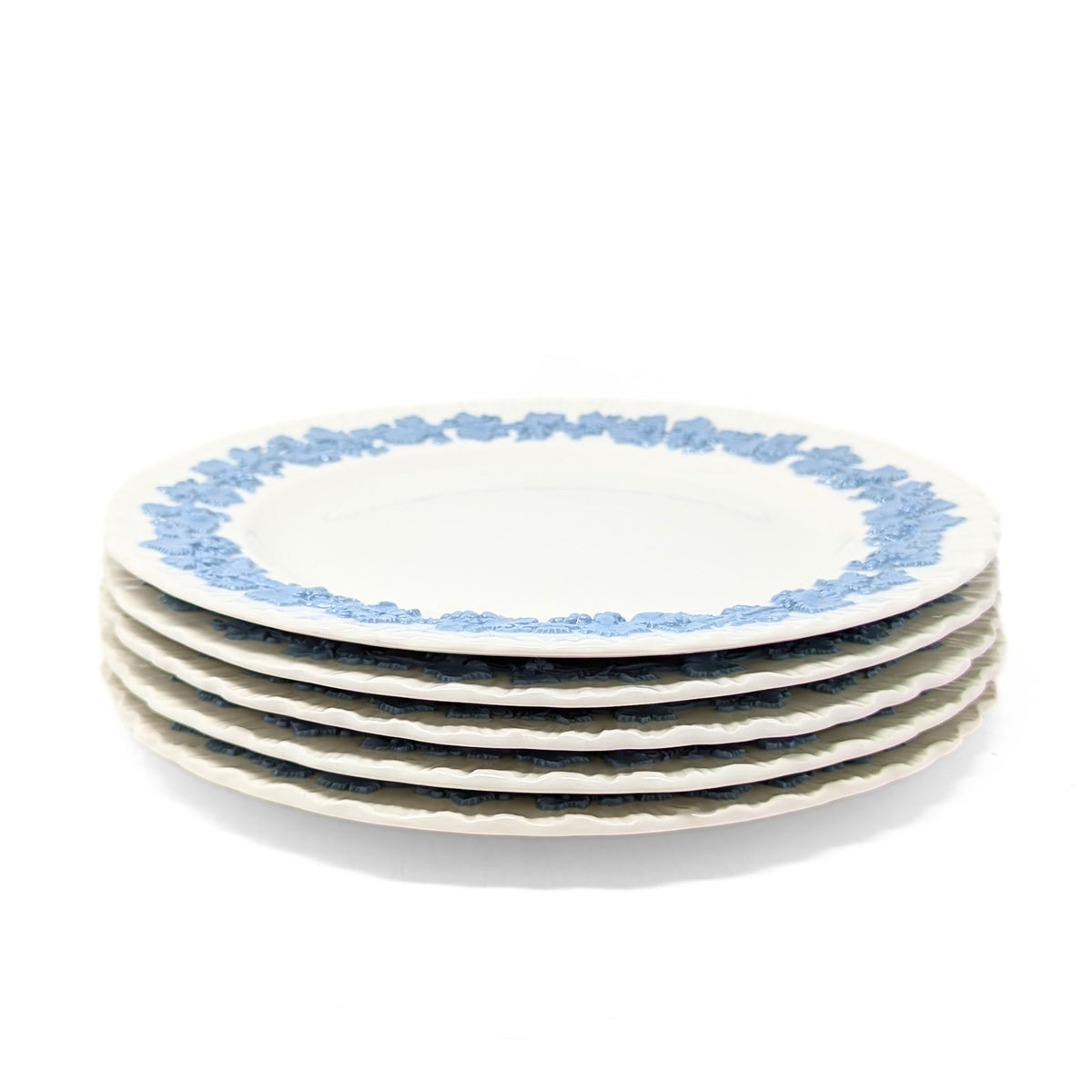 Wedgwood "Lavender on Cream" Shell Edge Dinner Plates (Set of 5)