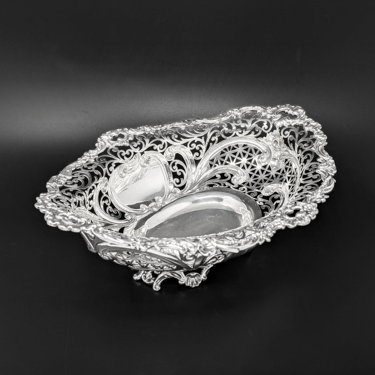 Howard & Co. Sterling Silver Victorian Monogrammed Bread Basket