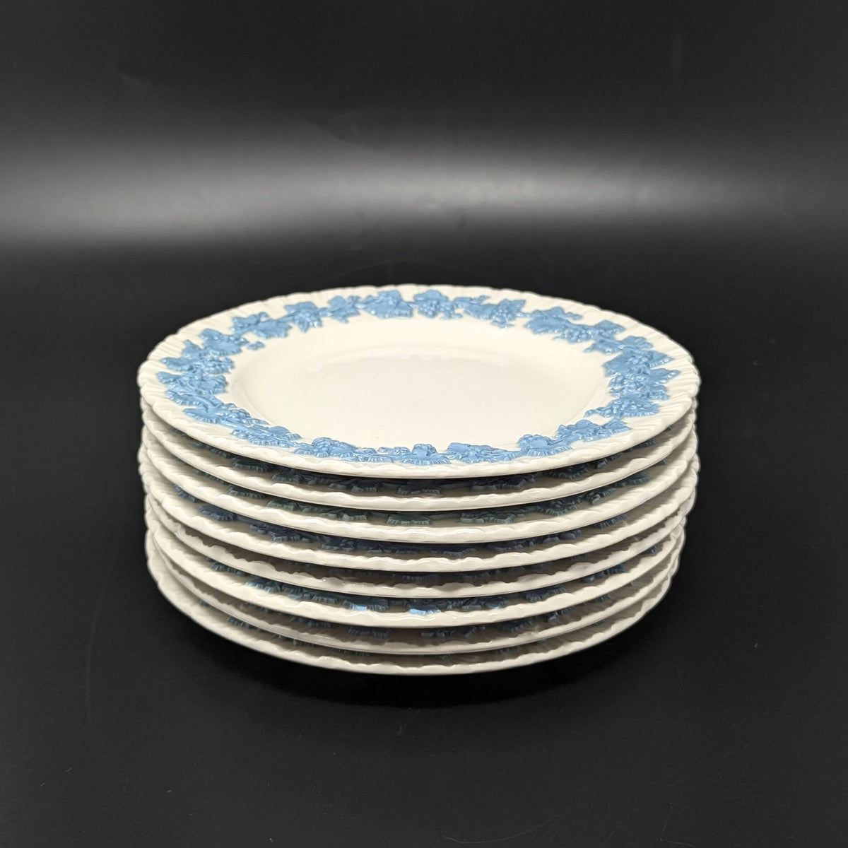 Wedgwood "Lavender on Cream" Bread & Butter Plates (Set of 8)