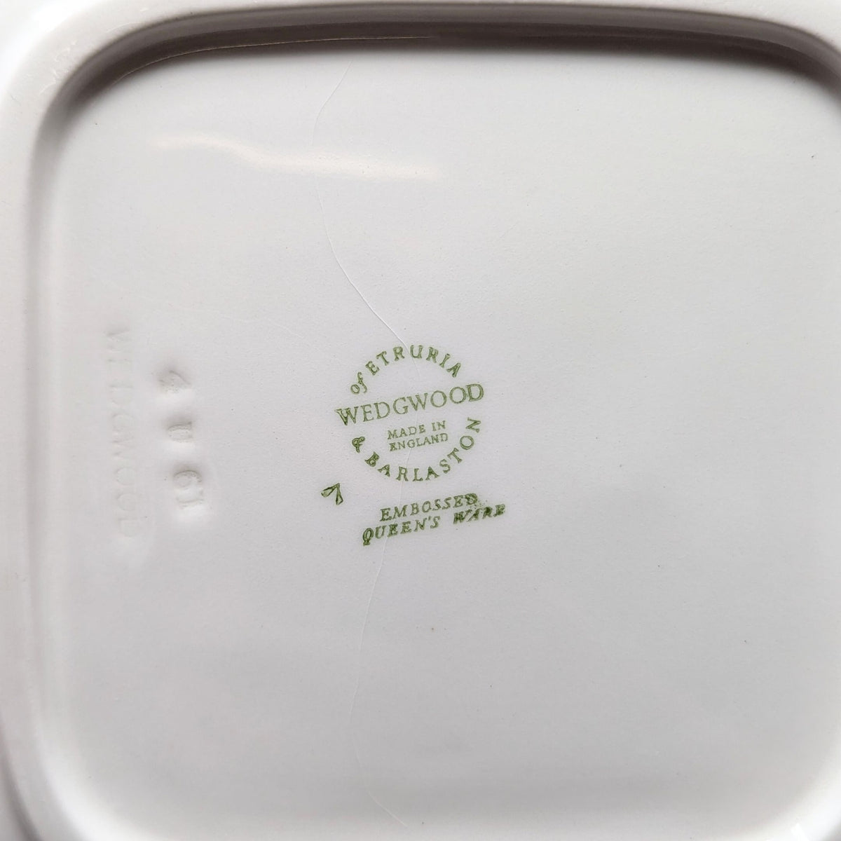 Wedgwood "Lavender on Cream" Shell Edge Square Handled Cake Plate