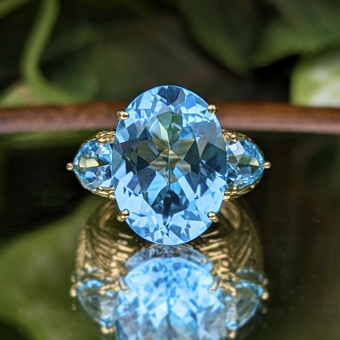10K Gold Fancy Cut Sky Blue Topaz Cocktail Ring - Size 7.75