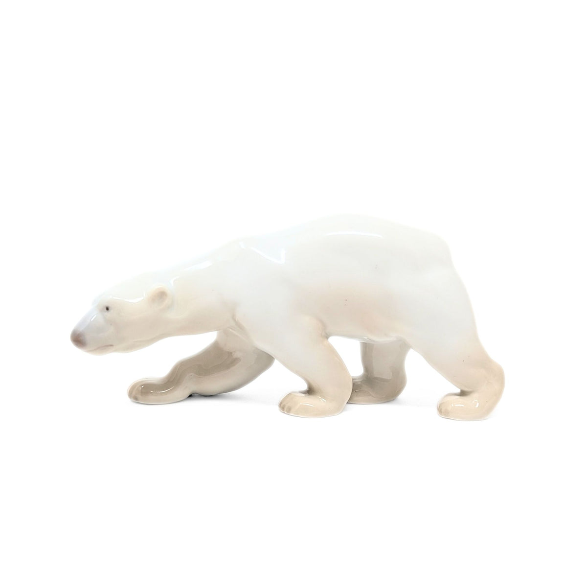 Bing & Grondahl Small Walking Polar Bear, #2218