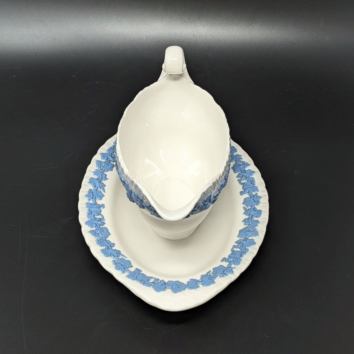 Wedgwood "Lavender on Cream" Shell Edge Gravy Boat & Underplate