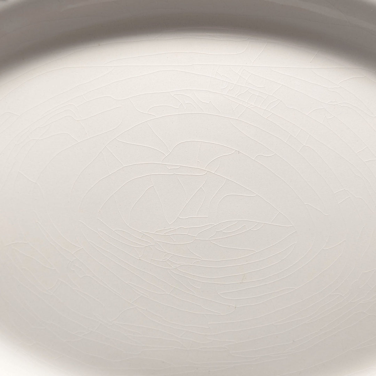 Wedgwood "Lavender on Cream" Shell Edge 16" Oval Serving Platter