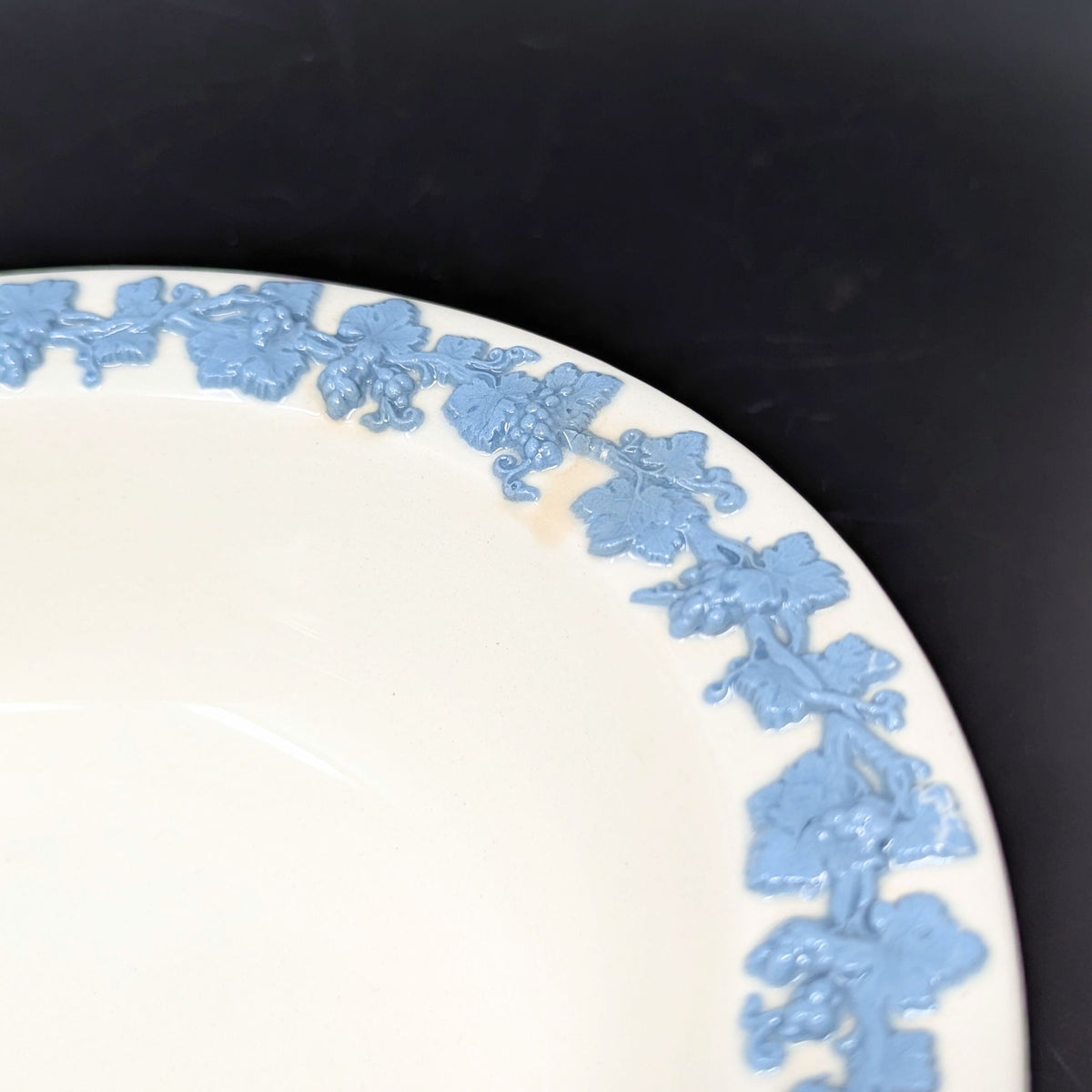 Wedgwood "Lavender on Cream" 9" Oval Vegetable/Serving Bowl