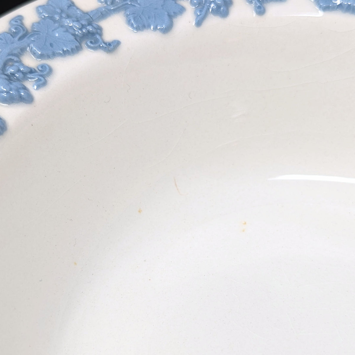 Wedgwood "Lavender on Cream" 9" Oval Vegetable/Serving Bowl