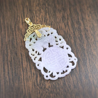 13K Gold Vintage Carved Lavender Jadeite Pendant