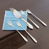 Tiffany & Co. Sterling "Queen Anne" 5pc Hors D'Oeuvres Set, "P" Monogram