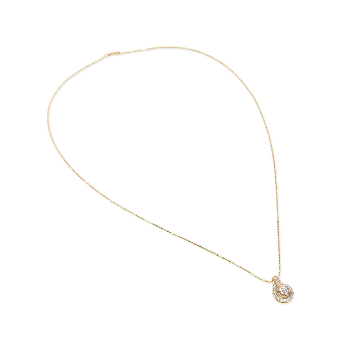 10K Gold .50tcw Diamond Flower Cluster Necklace