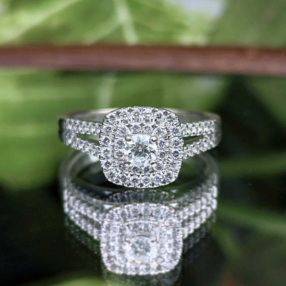 13K White Gold 0.78tcw Halo Diamond Engagement Ring - Size 7