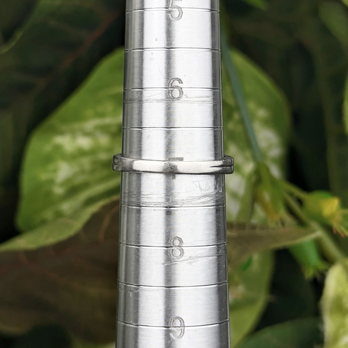 13K White Gold 0.78tcw Halo Diamond Engagement Ring - Size 7