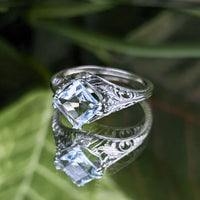 14K White Gold Aquamarine Floral Filigree Ring - Size 5