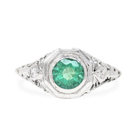 Antique 17K White Gold, Emerald, & Diamond Filigree Ring - Size 6.75