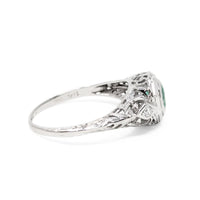 Antique 17K White Gold, Emerald, & Diamond Filigree Ring - Size 6.75