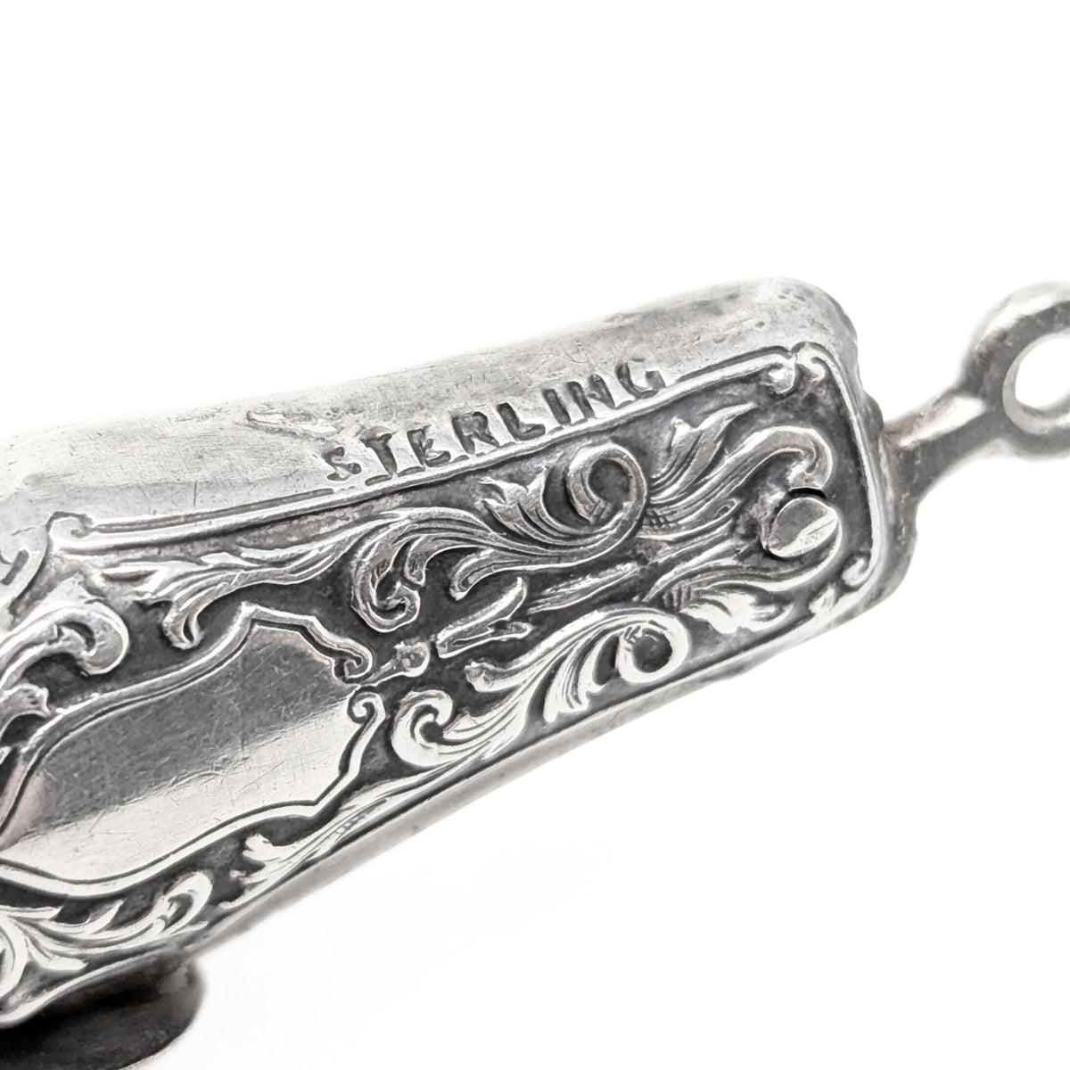 Victorian Sterling Silver Repousse Cigar Cutter