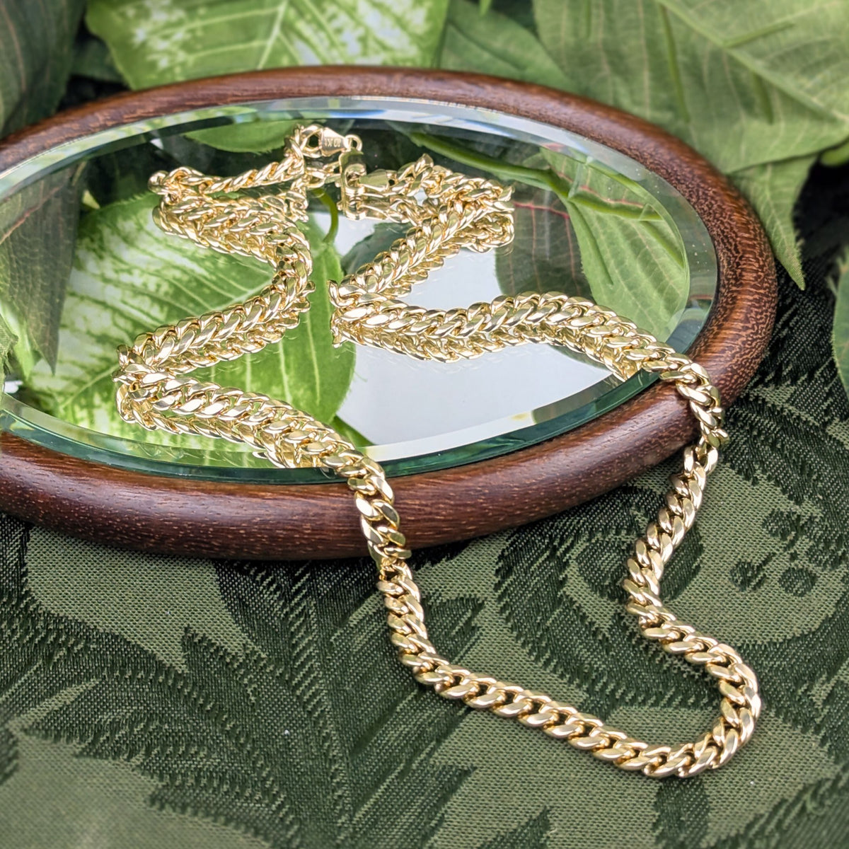 Italian 10K Gold 6.7mm 22” Cuban Link Chain (25.6g)