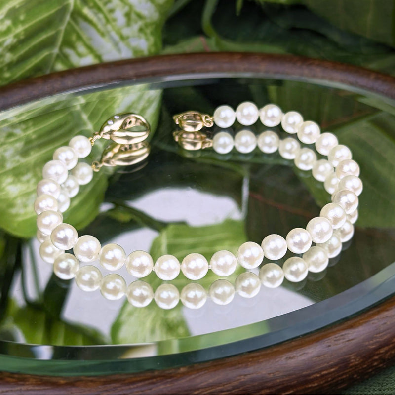 Italian 14K Gold 5.8mm Pearl & Diamond Clasp Bracelet